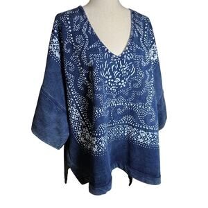 Free People, Thick Oversized, Boxy, Short Roll‎ Sleeve, Bandana Print Sweatshirt